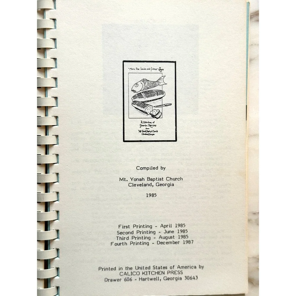 Vintage 1987 Loafs and Fishes Georgia Cookbook Southern Recipes Spiral